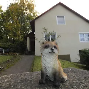 Goldener Fuchs In Moschendorf , Goessweinstein Deutschland