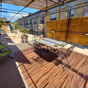 Accasatua Neapolitan Ferienhaus